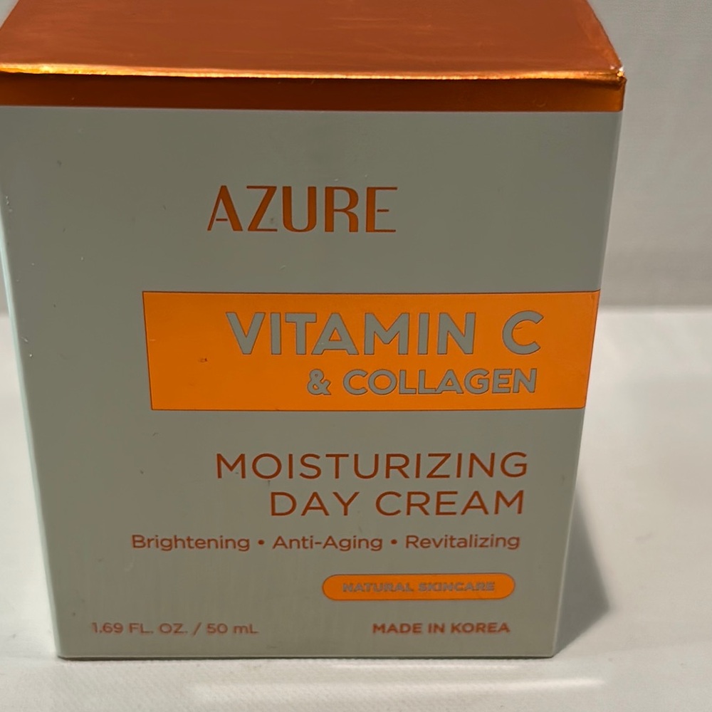 Azure Vitamin C & Collagen Moisturizing Day Cream.